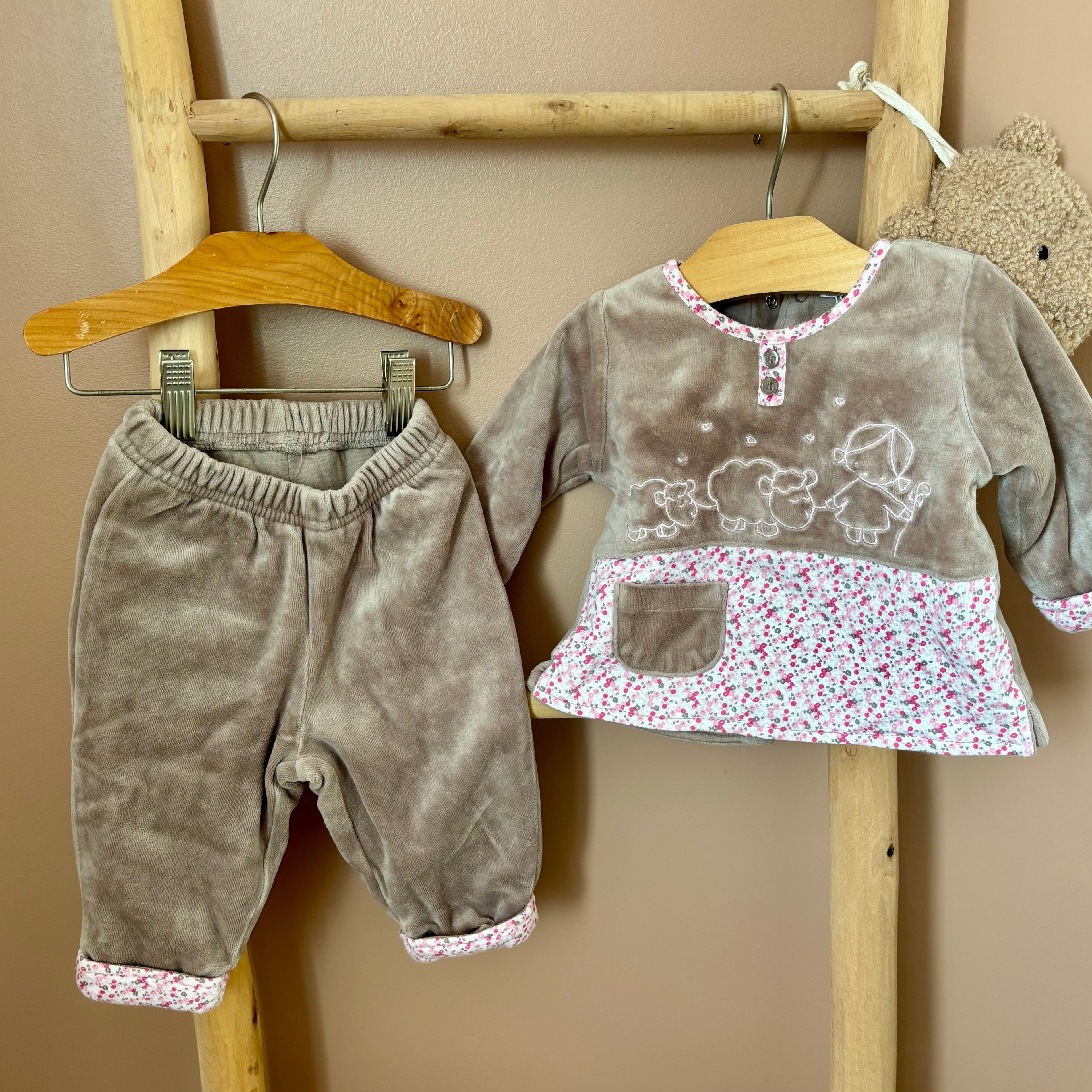 Pyjama Deux Pièces Velours - Inconnue - 6 mois