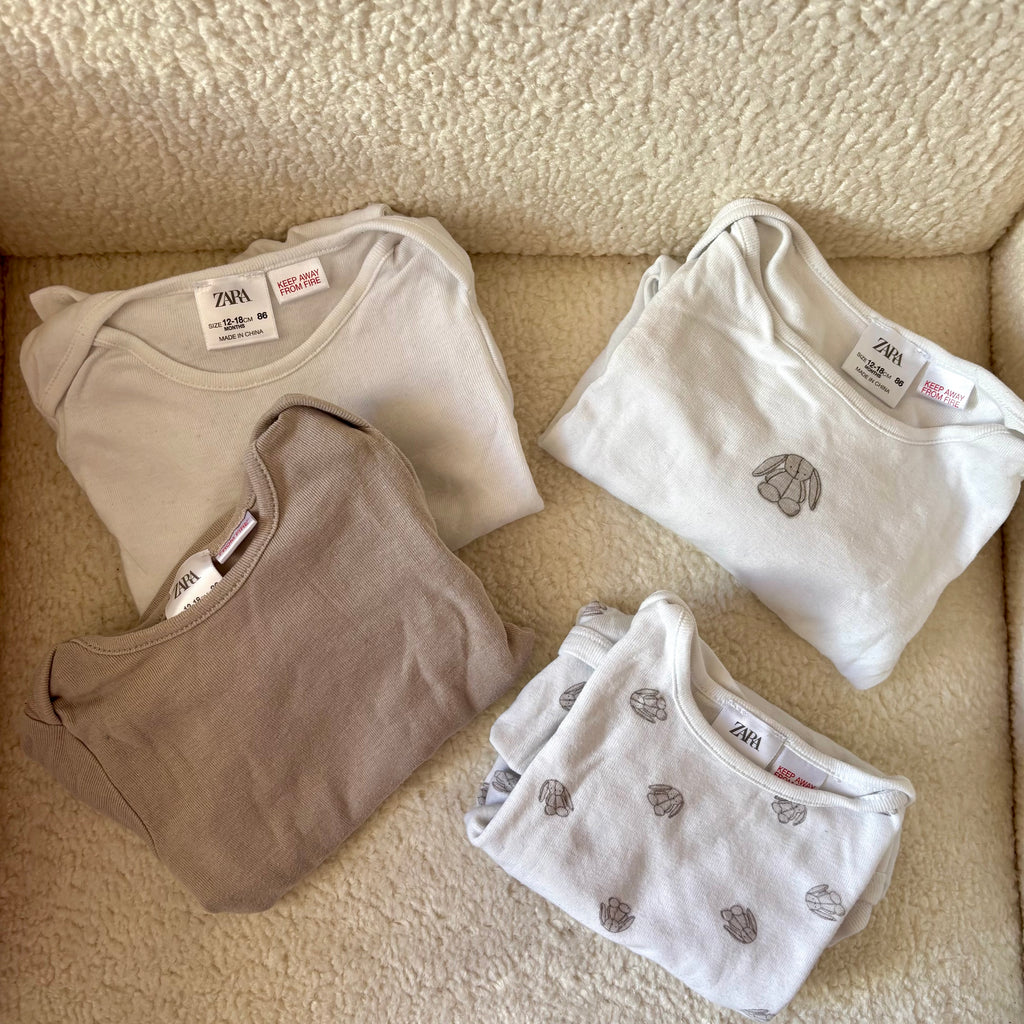 Lot Bodys - Zara - 12/18 mois