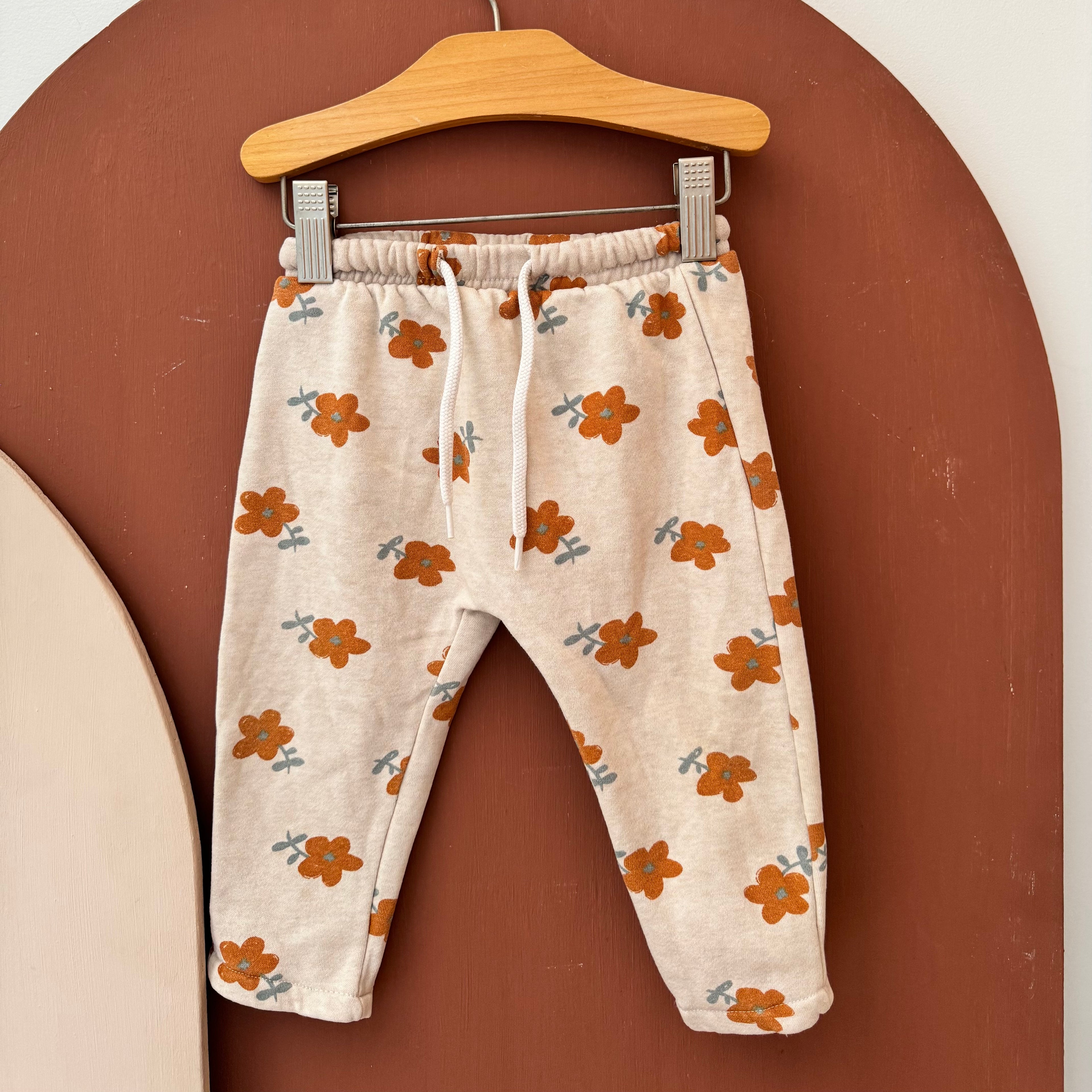 Pantalon Jogging À Motifs Fleurs - Kiabi - 9 mois
