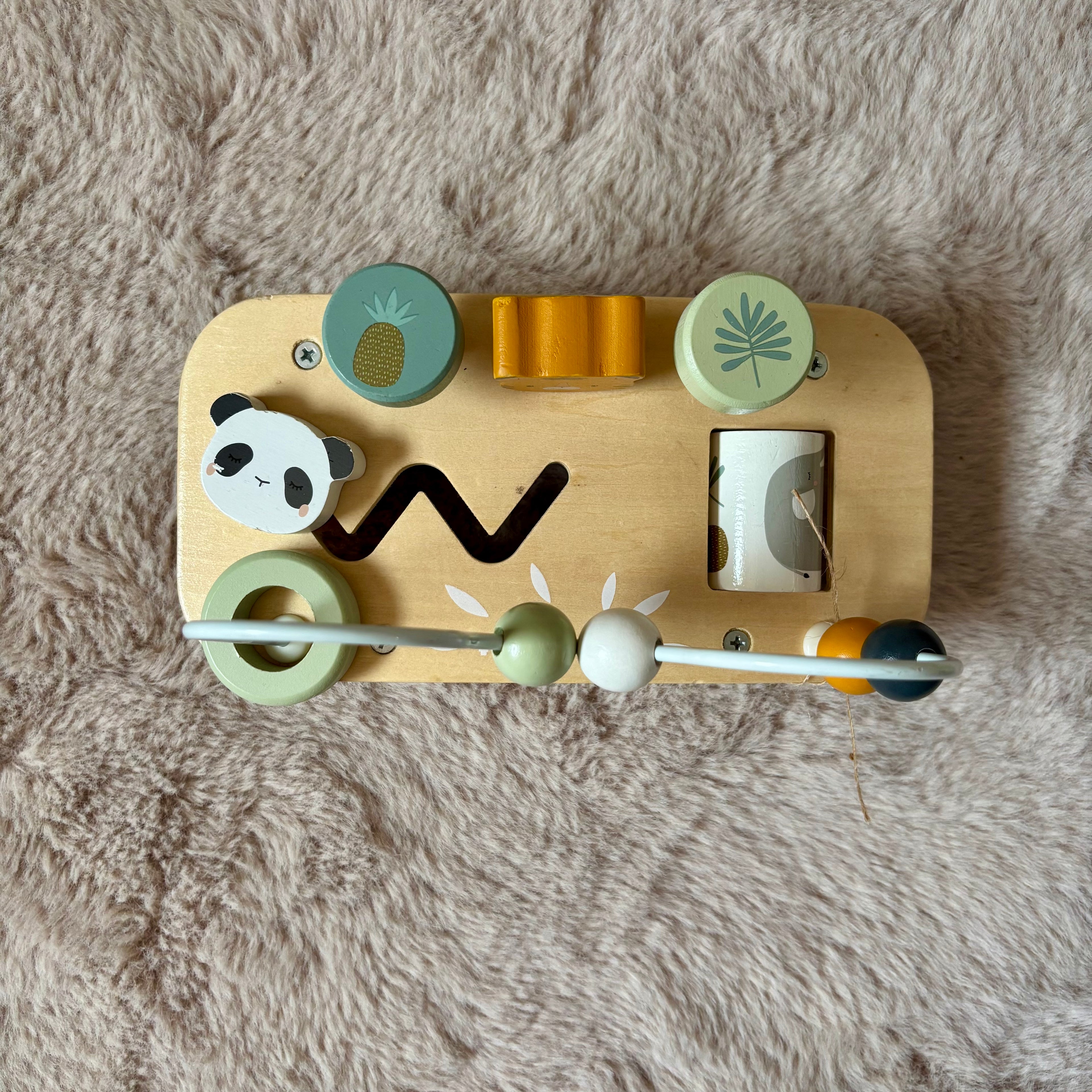 Mini Table D'activité En Bois