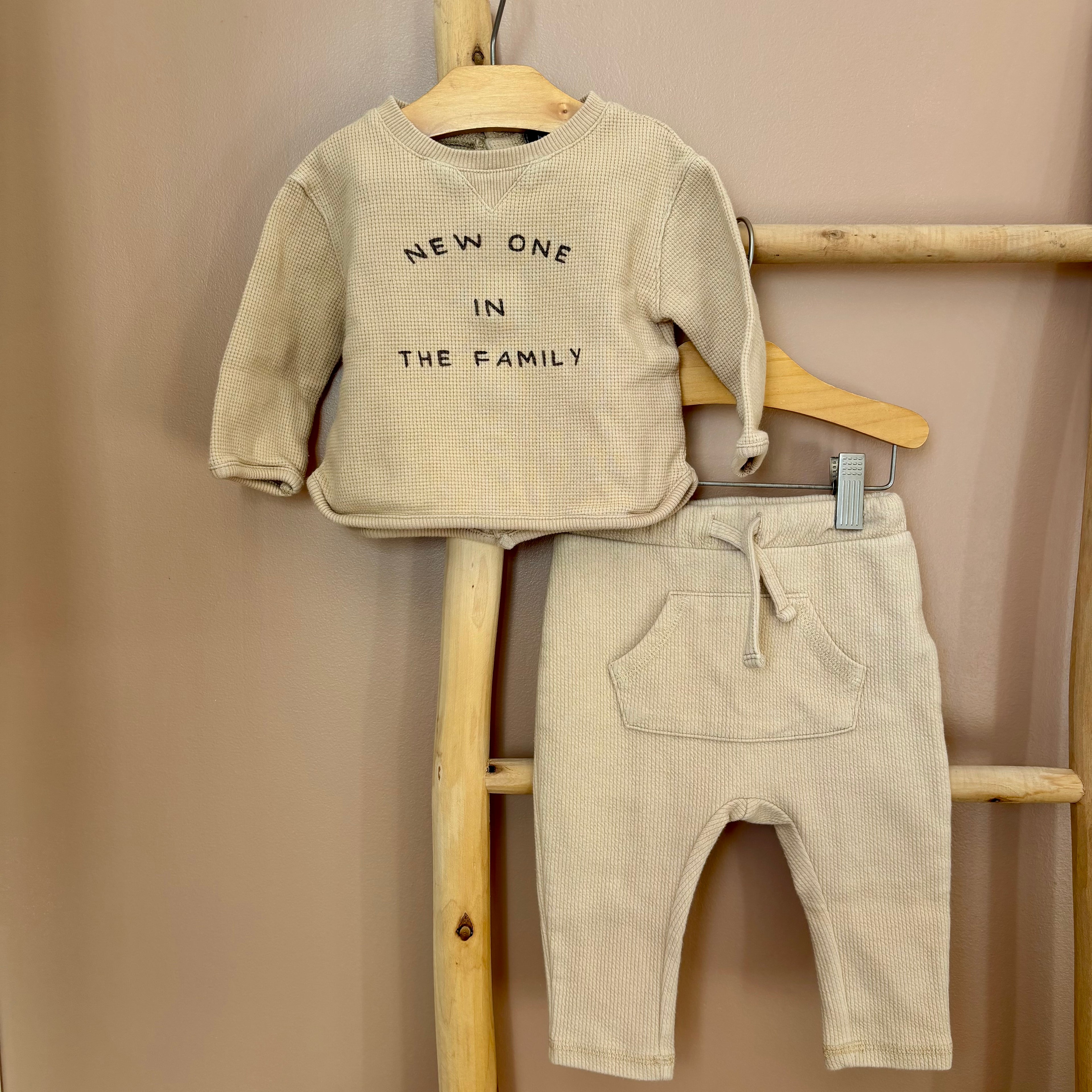 Ensemble "New One In The Family" - Kiabi - 3 et 6 mois