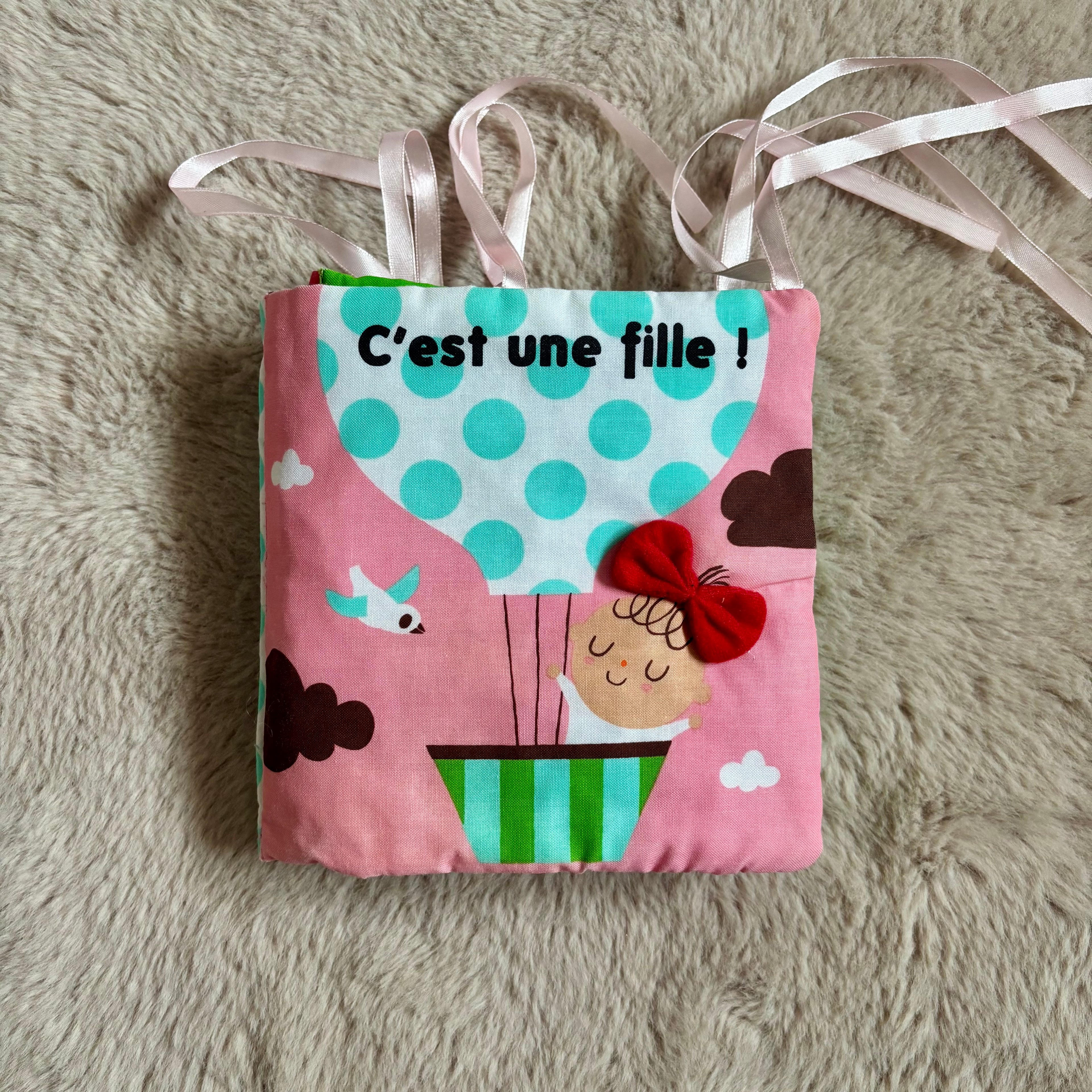 Livre Tissu "C'est Une Fille" - Tourbillon