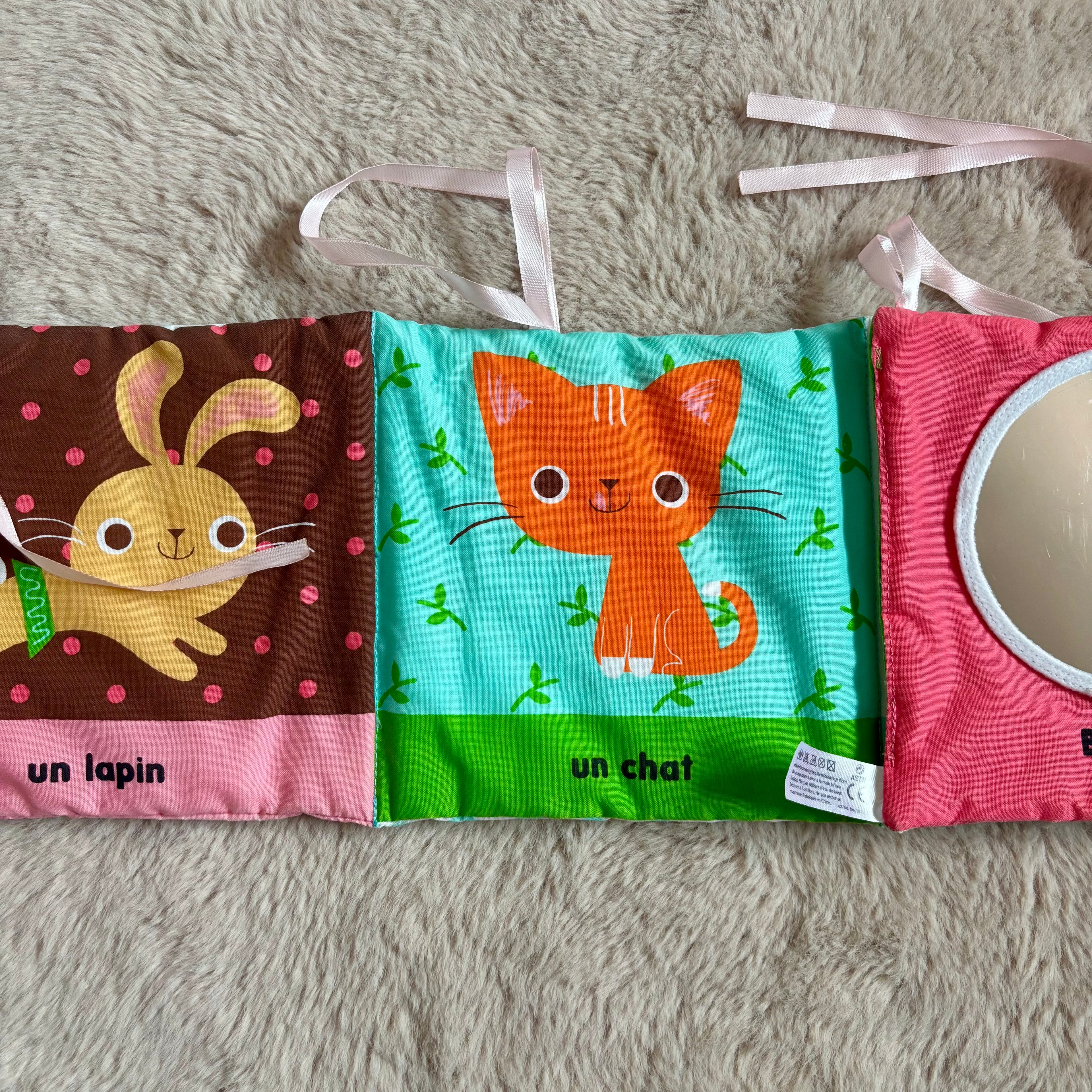 Livre Tissu "C'est Une Fille" - Tourbillon