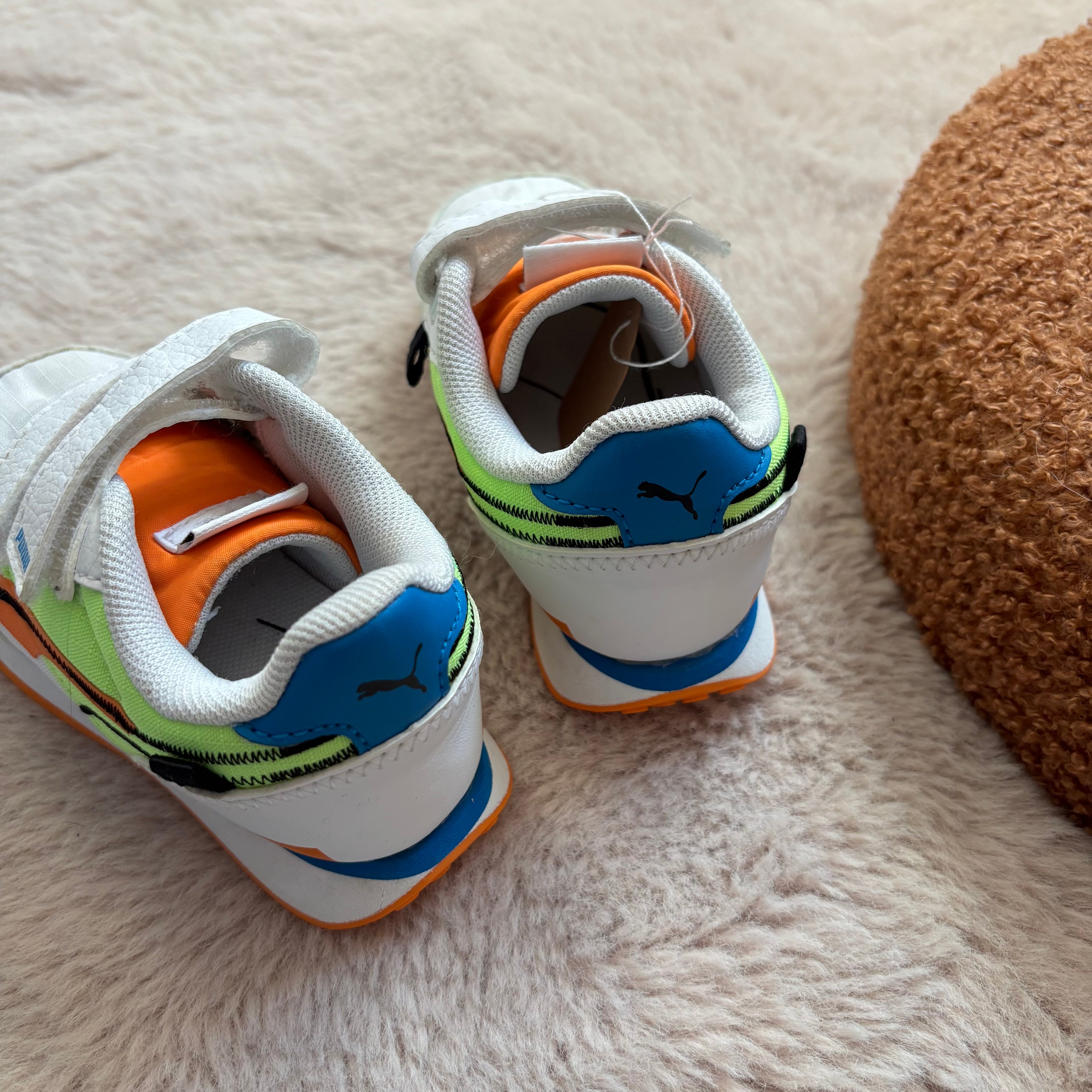 Puma Blanche Orange Verte - Pointure 23